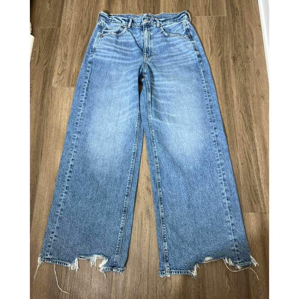 American Eagle Super High Rise Baggy Jeans Size 12 Distressed Raw Hem Skater